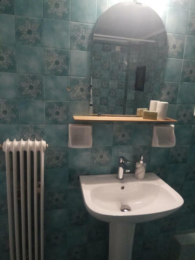 Central Mark-Apartment Rooms Volos Buitenkant foto