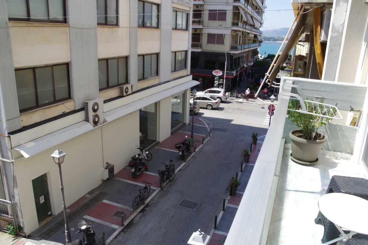 Central Mark-Apartment Rooms Volos Buitenkant foto